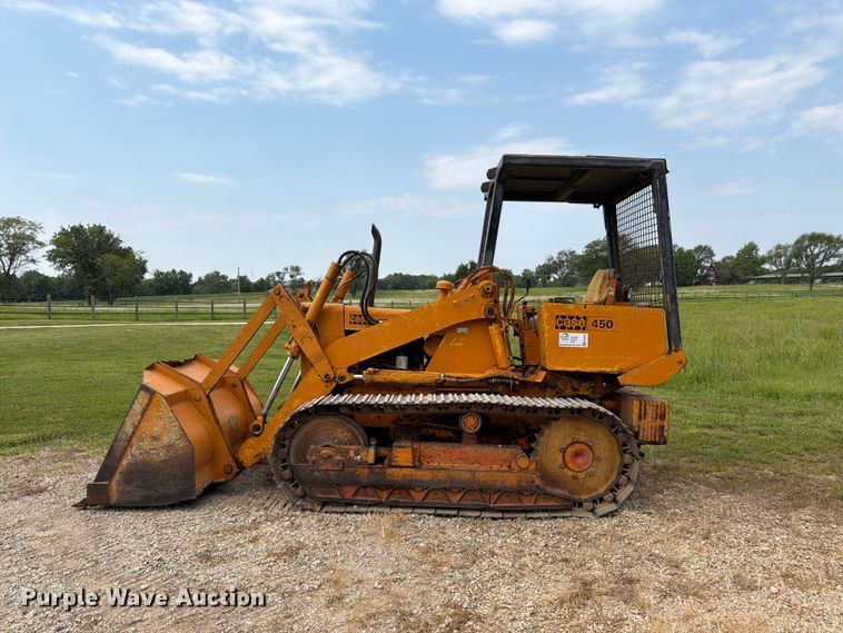 image for item FK3233 1974 Case D450 track loader