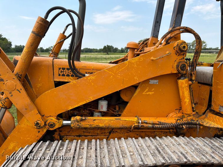 image for item FK3233 1974 Case D450 track loader