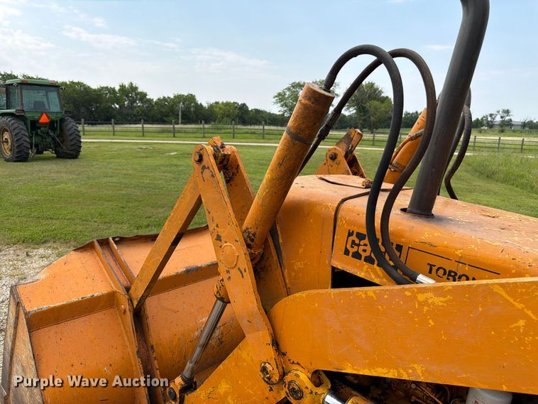 image for item FK3233 1974 Case D450 track loader
