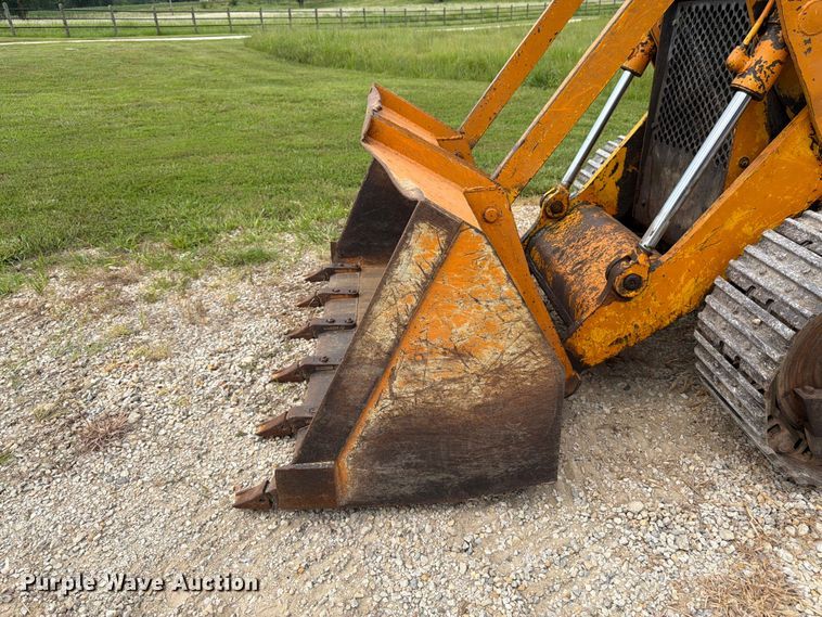 image for item FK3233 1974 Case D450 track loader