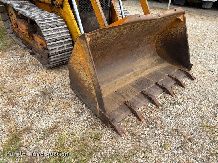 image for item FK3233 1974 Case D450 track loader