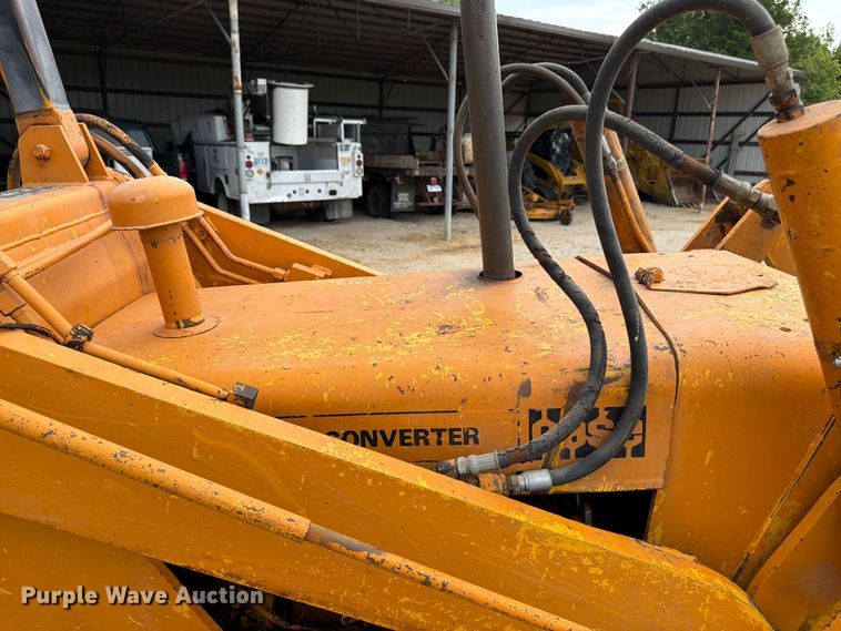 image for item FK3233 1974 Case D450 track loader
