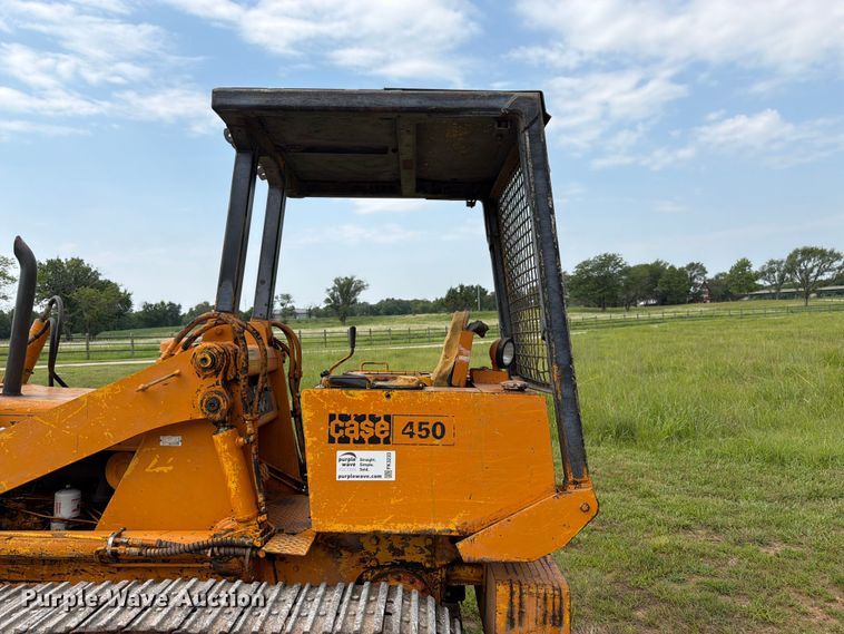 image for item FK3233 1974 Case D450 track loader