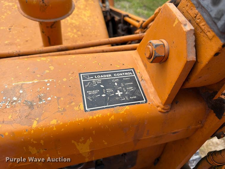 image for item FK3233 1974 Case D450 track loader