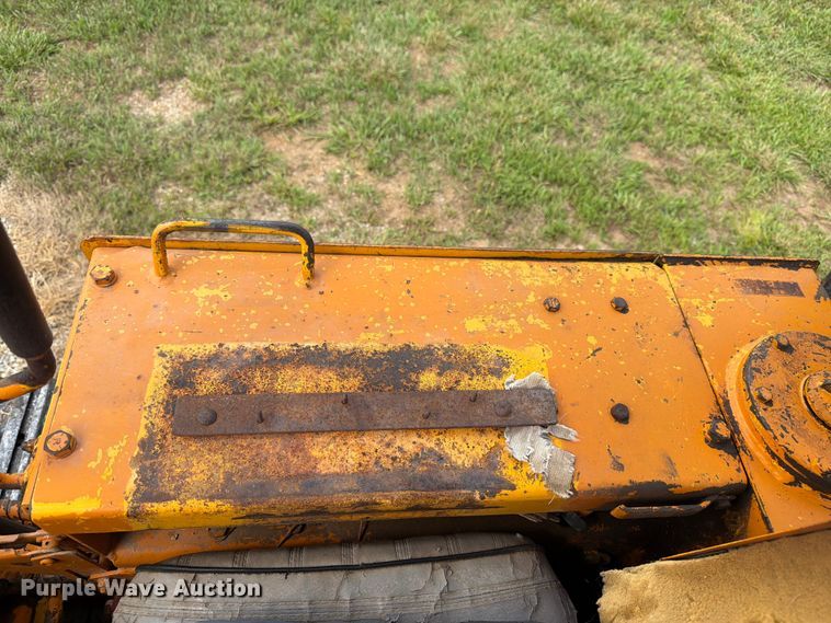 image for item FK3233 1974 Case D450 track loader