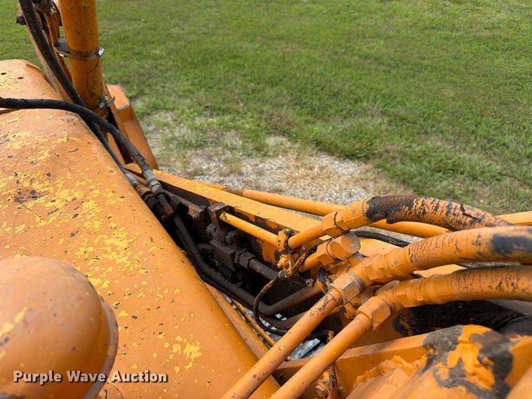 image for item FK3233 1974 Case D450 track loader