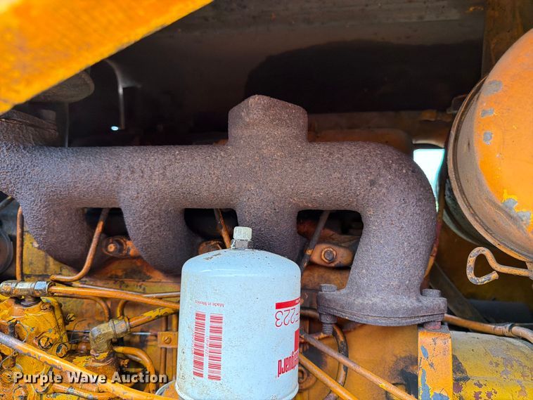 image for item FK3233 1974 Case D450 track loader