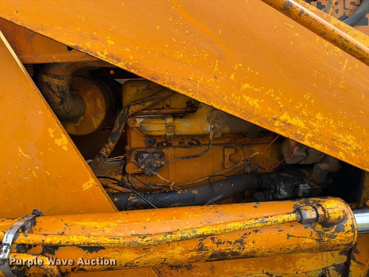 image for item FK3233 1974 Case D450 track loader
