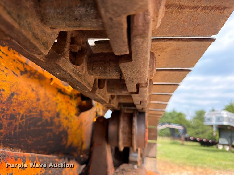 image for item FK3233 1974 Case D450 track loader