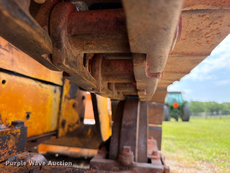 image for item FK3233 1974 Case D450 track loader