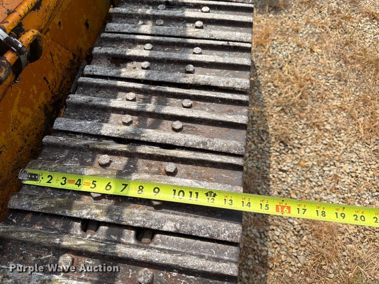 image for item FK3233 1974 Case D450 track loader