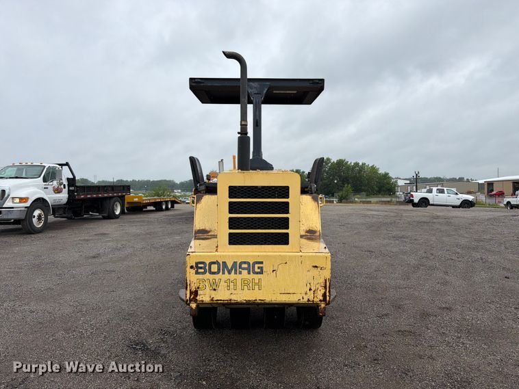 image for item FK3266 Bomag BW11RH pneumatic roller