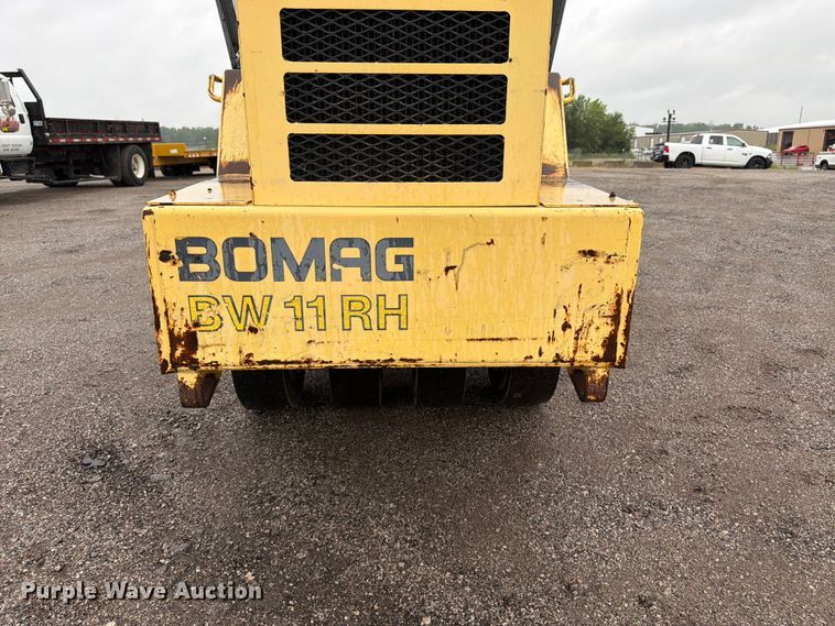 image for item FK3266 Bomag BW11RH pneumatic roller