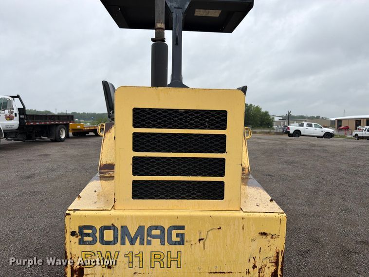 image for item FK3266 Bomag BW11RH pneumatic roller