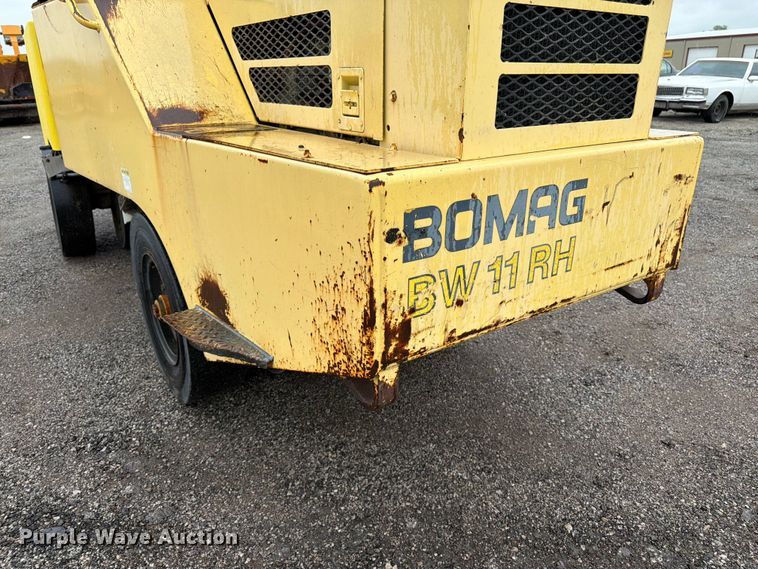 image for item FK3266 Bomag BW11RH pneumatic roller