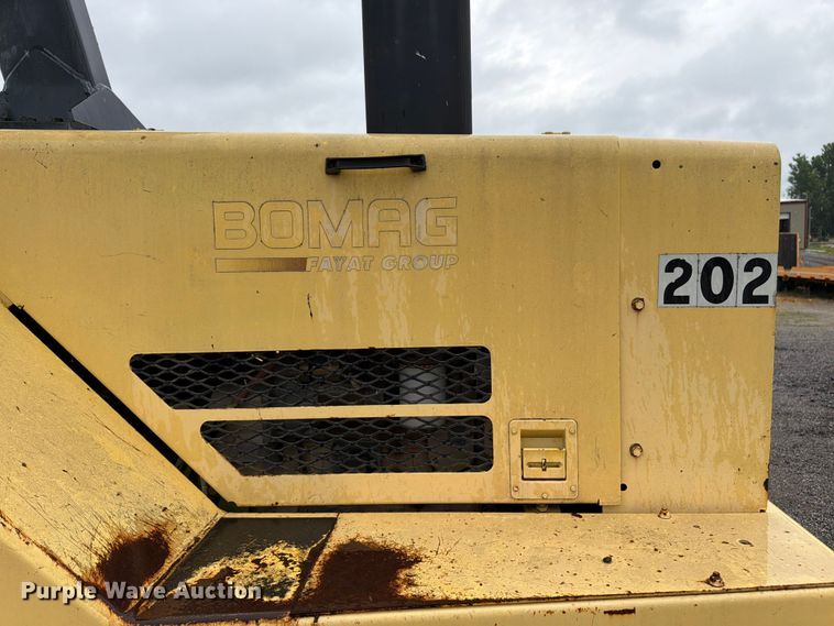 image for item FK3266 Bomag BW11RH pneumatic roller
