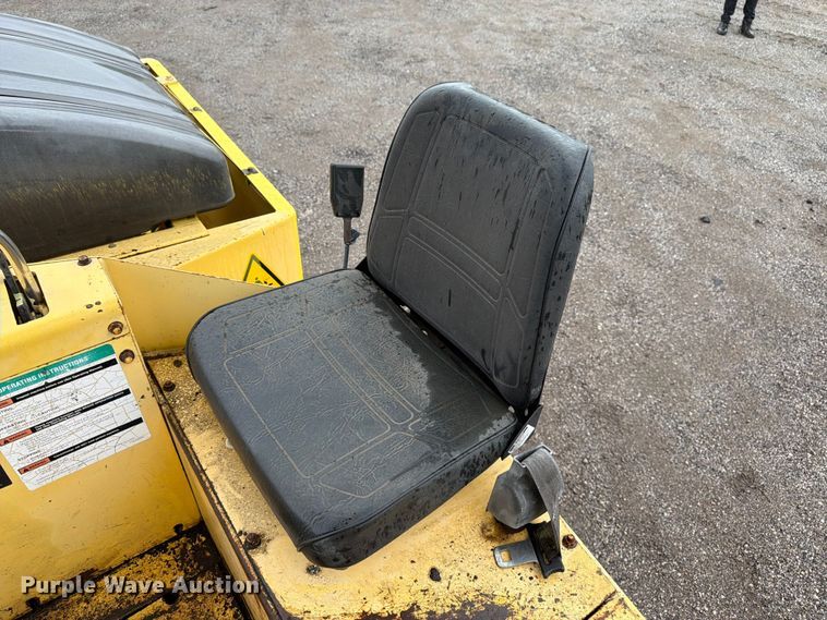 image for item FK3266 Bomag BW11RH pneumatic roller