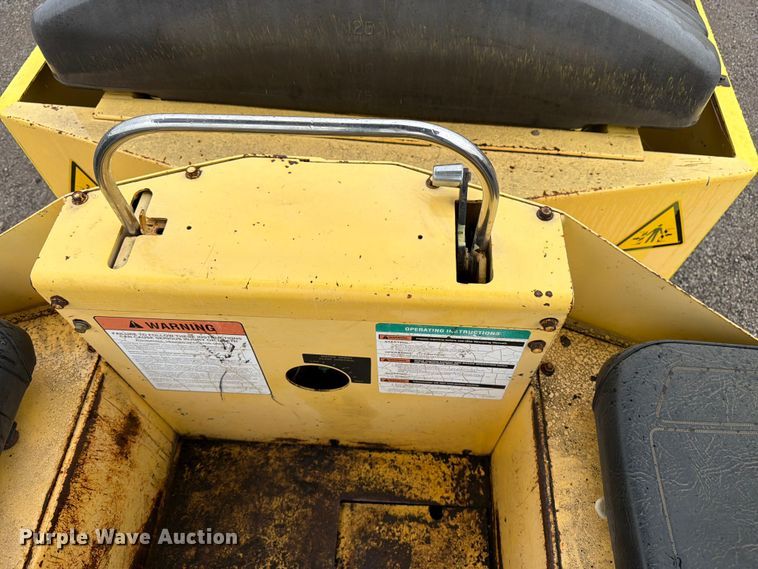 image for item FK3266 Bomag BW11RH pneumatic roller