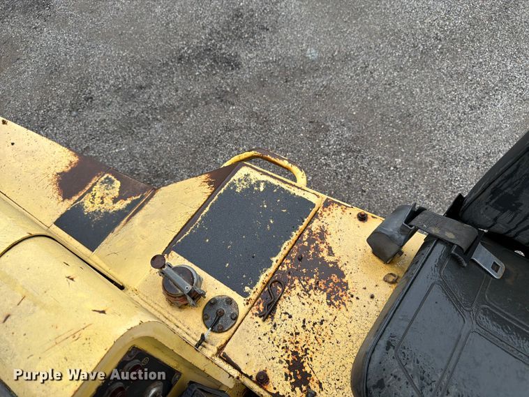 image for item FK3266 Bomag BW11RH pneumatic roller