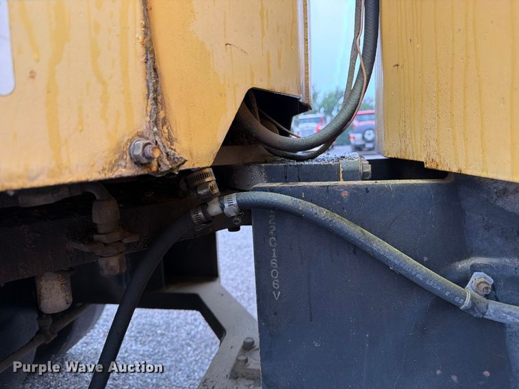 image for item FK3266 Bomag BW11RH pneumatic roller
