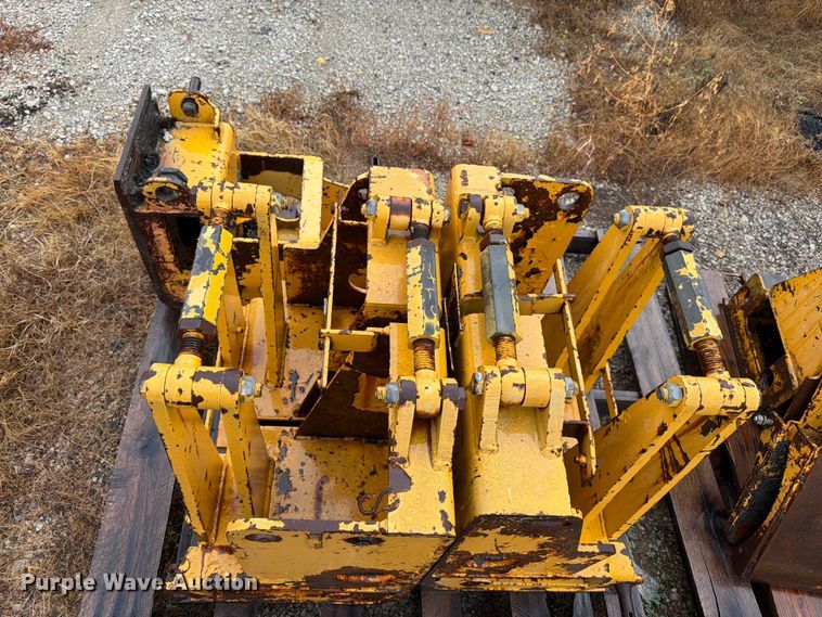 image for item FK3267 Paving attachments