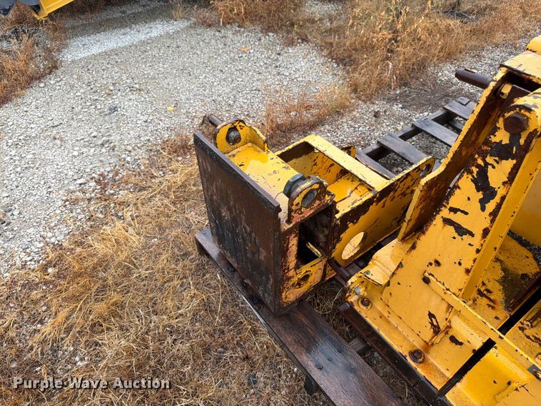image for item FK3267 Paving attachments