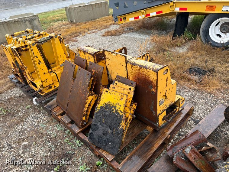 image for item FK3267 Paving attachments