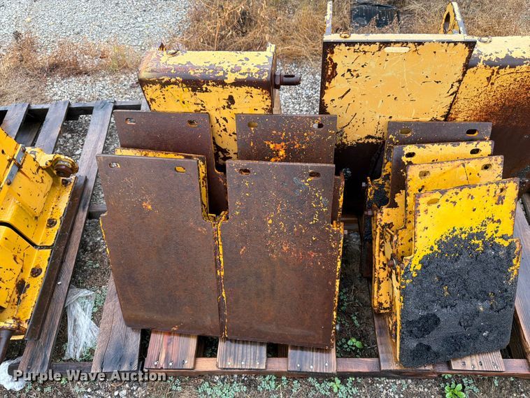 image for item FK3267 Paving attachments