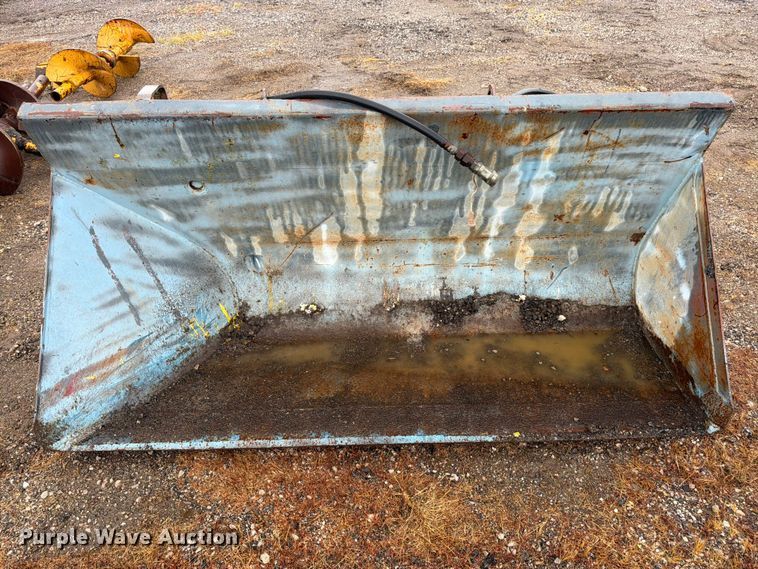 image for item FK3268 Schaeff SKS2 side dump bucket