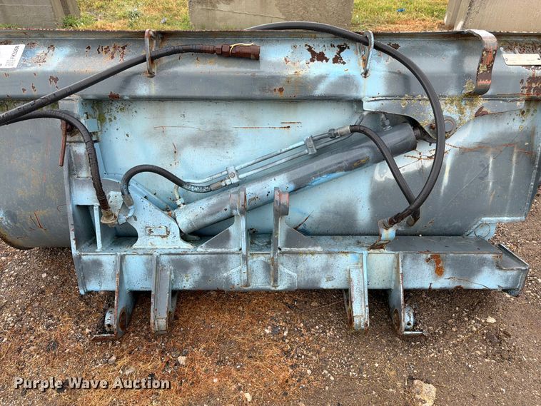 image for item FK3268 Schaeff SKS2 side dump bucket