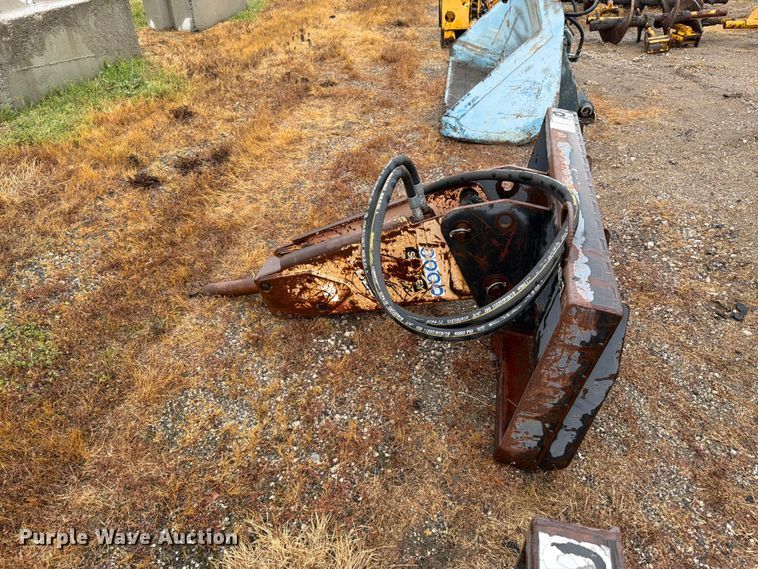 image for item FK3269 Stanley MB256 skid steer breaker