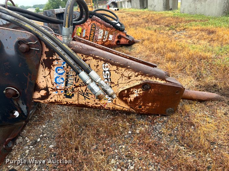 image for item FK3269 Stanley MB256 skid steer breaker