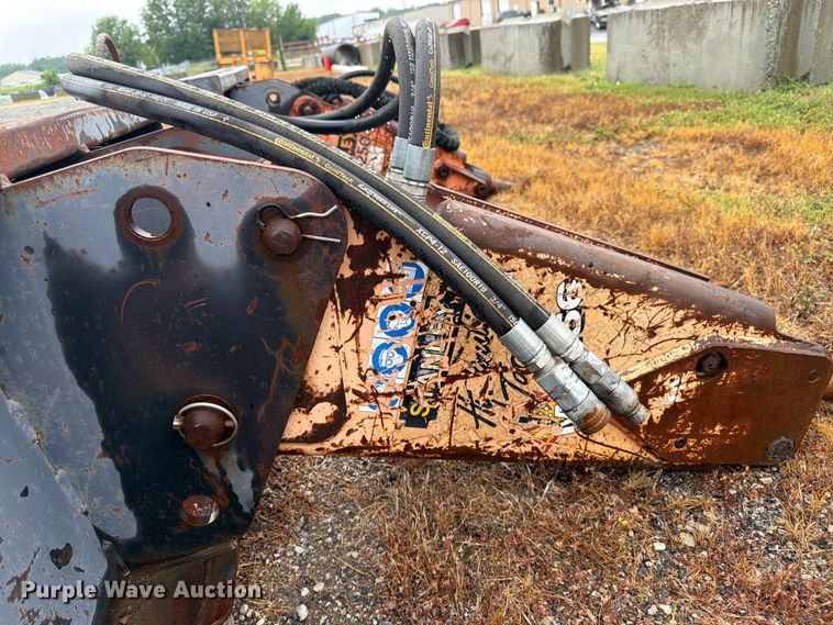 image for item FK3269 Stanley MB256 skid steer breaker