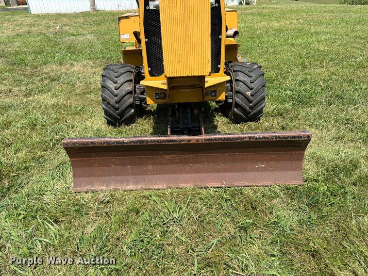 image for item FK3276 2014 Vermeer RTX450 trencher
