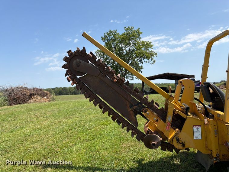 image for item FK3276 2014 Vermeer RTX450 trencher
