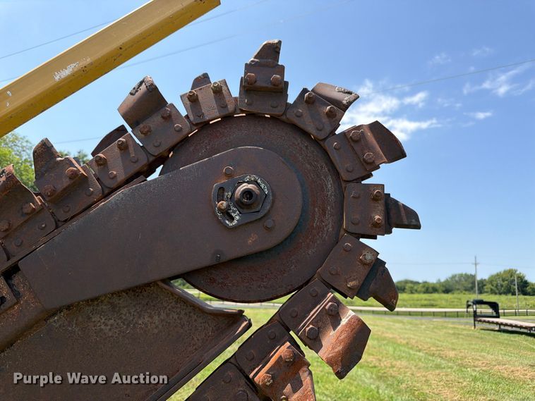 image for item FK3276 2014 Vermeer RTX450 trencher