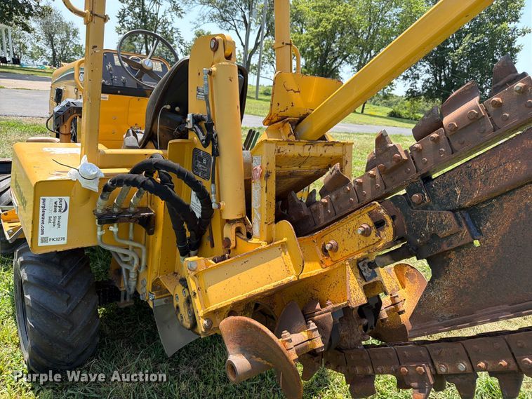 image for item FK3276 2014 Vermeer RTX450 trencher