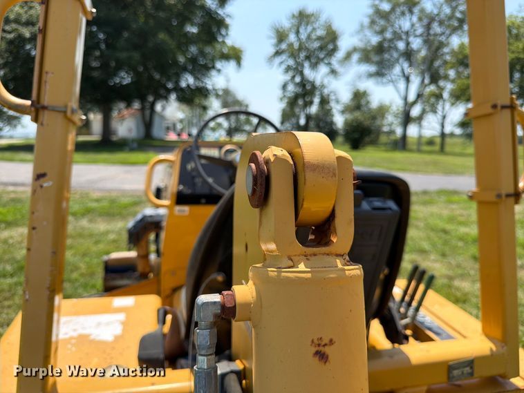 image for item FK3276 2014 Vermeer RTX450 trencher
