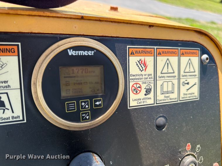 image for item FK3276 2014 Vermeer RTX450 trencher