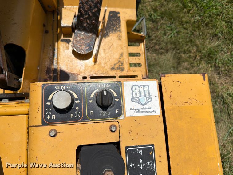 image for item FK3276 2014 Vermeer RTX450 trencher