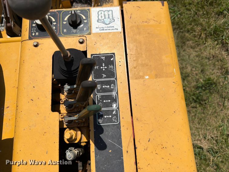 image for item FK3276 2014 Vermeer RTX450 trencher