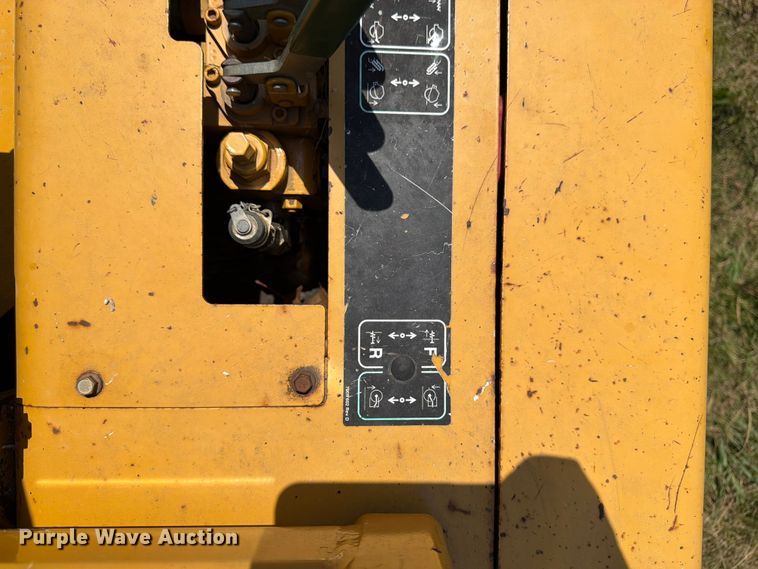 image for item FK3276 2014 Vermeer RTX450 trencher