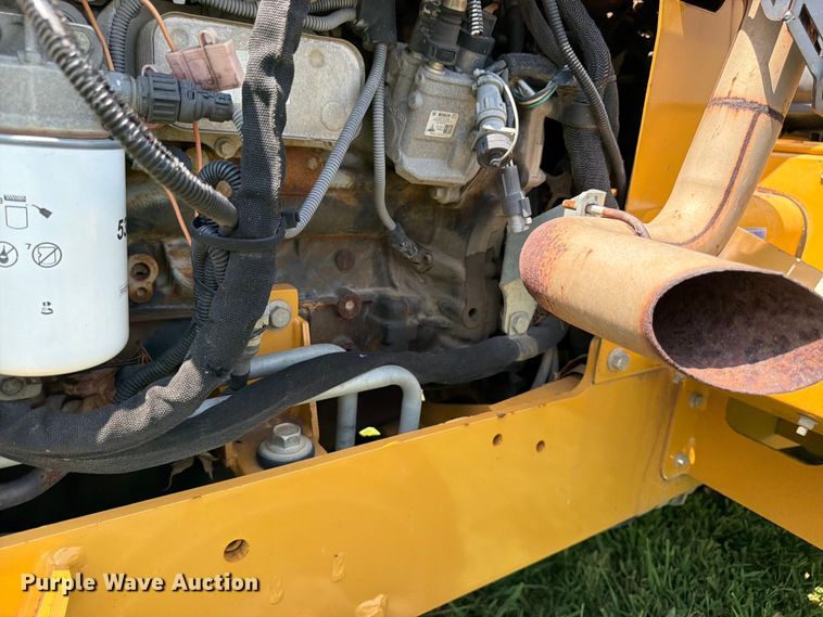 image for item FK3276 2014 Vermeer RTX450 trencher