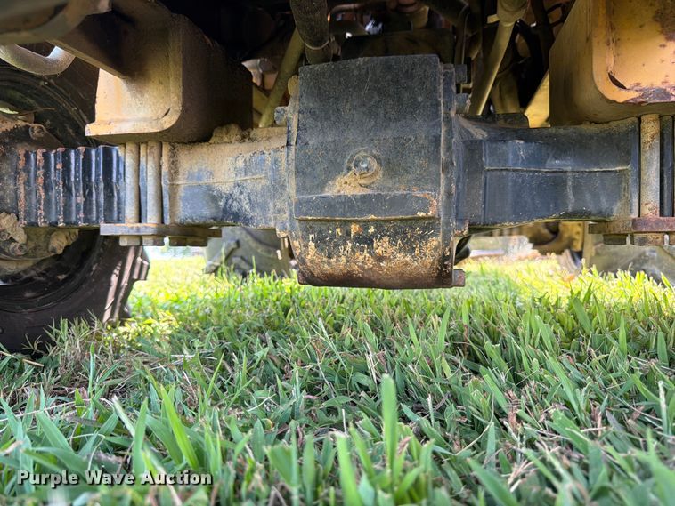 image for item FK3276 2014 Vermeer RTX450 trencher