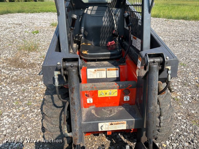 image for item FK3300 Thomas 85 skid steer loader