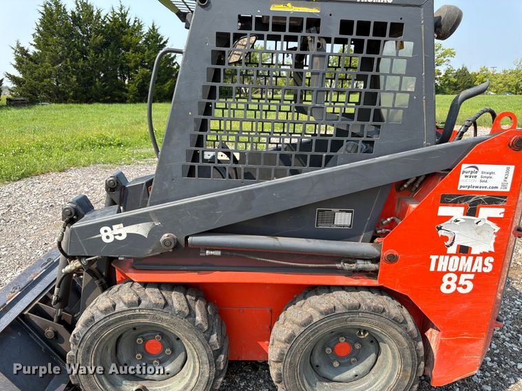 image for item FK3300 Thomas 85 skid steer loader