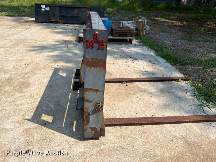 image for item FK3300 Thomas 85 skid steer loader