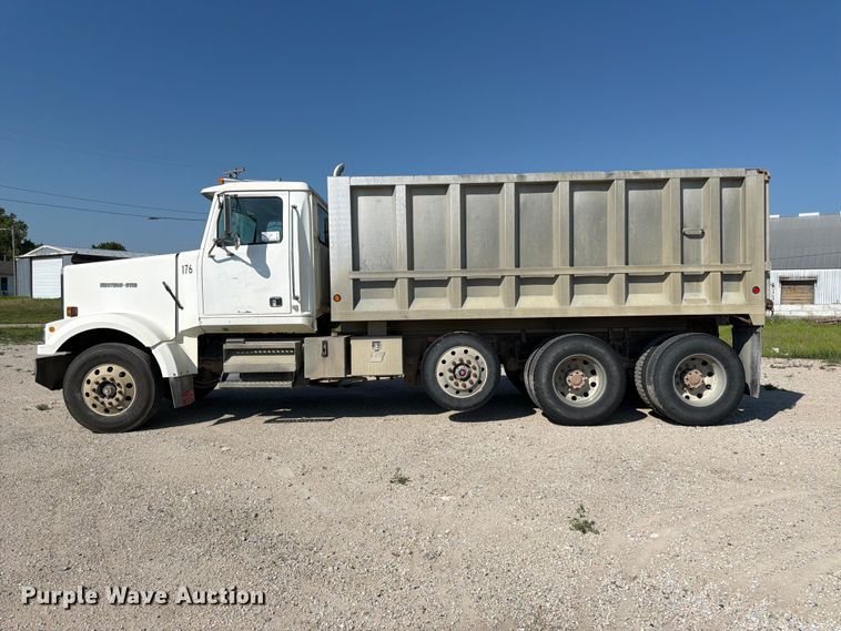 image for item FK3511 1998 Western Star 4900 dump truck