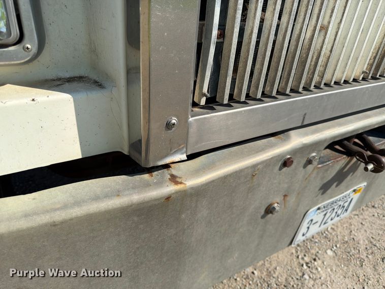 image for item FK3511 1998 Western Star 4900 dump truck