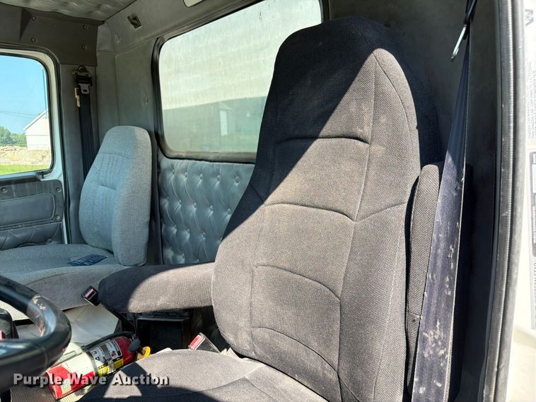 image for item FK3511 1998 Western Star 4900 dump truck